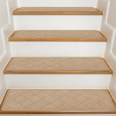 GELLDG Zelfklevende trapmatten - Tapijt trapmatten - Trapmatten van tapijt - Trapbeschermingsmatten voor kinderen - Herbruikbaar - Geschikt voor alle schone en gladde trappen - Antislip - 20x76 cm - 15 stuks per verpakking - Beige