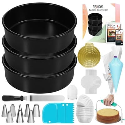 3-delige ronde bakvormenset voor taarten - 133-delige set met anti-aanbaklaag, bakpapier, niveauer en decoratietools