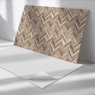 Wallfluent Vinyl Wandpaneel - Visgraatpatroon van planken Zelfklevende Wandbekleding - 100 cm x 50 cm - Bruin Vinyl Wandpaneel - 1 stuk - Rechthoekig Wandbekleding Vinyl - Texturen Wandpaneel - Wandpaneel PVC - Wandpaneel Keuken en Badkamer
