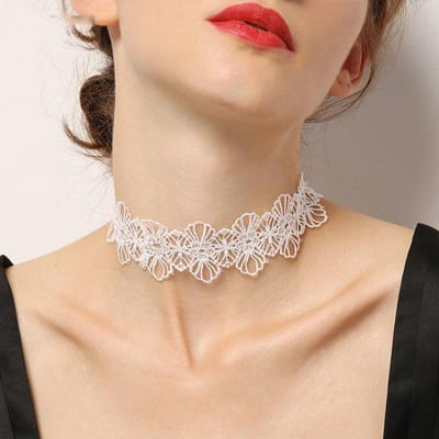 Imitatie Parel Wit Kant Choker Kettingen Bruids Sieraden Vrouwen Bruiloft Tattoo Kwastje Punk Stijl Kant Hanger Choker Ketting beige