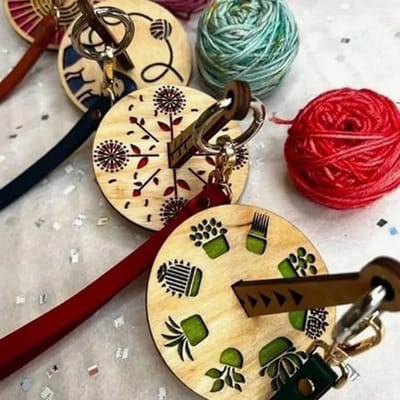 Houten Brei Tool – Garenklos Polsband – Brei Accessoire – Groen – Ø 10 cm x 13 cm