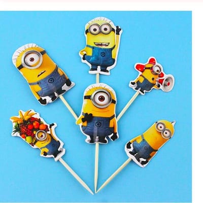 ProductGoods - 48 x Leuke Minions cocktailprikkers | Verjaardag | Sateprikkers | Traktatie | Feest | Cake topper decoratie | Prikkers