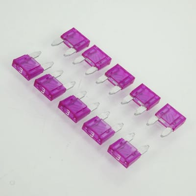 Lot de 10 mini fusible plat enfichable neuf de 3A 11x16x4mm pour auto moto scooter quad neuf