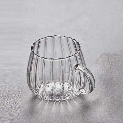 Bloemblaadje Verticaal Patroon Glazen Beker Gestreept Creatieve Sap Melk Ontbijtbeker Kantoor Wijnbeker met Handvat Huishoudelijke Thee Beker 301-400ml gray