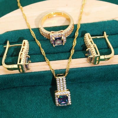 Europa en De Verenigde Staten Hot AAA Zirkoon Ketting Oorbel Dame Gouden Sieradenset