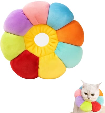 Herstelhalsband voor katten - Schattige beschermende bloemenhalsband - Maat S - Diameter 21 cm - Verstelbaar - PP-katoen - Geschikt voor wondgenezing en postoperatieve bescherming voor katten en honden - Veelkleurig