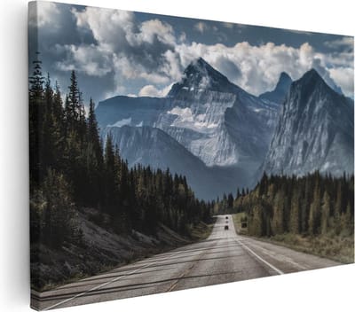 Artaza Canvas Schilderij Weg Door Bergen - 30x20 cm - Klein - Muurdecoratie Bos - Wanddecoratie Natuur - Kamer Accessoires Landschap