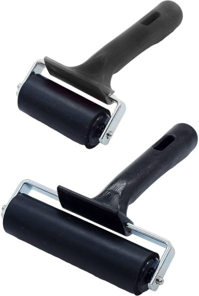 Ynkkvre - Set van 2 Rubberen Rollen - Verfroller en Lino Roller - 6 cm / 10 cm - Schilderroller, Drukroller, Brayer - Zwart met Handvat - Voor Inkt, Blokdruk en Lino