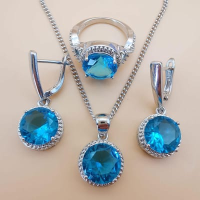 Sleutelbeenketting, populaire Europese en Amerikaanse stijl sieraden, ronde diamanten, driedelige set Size 10