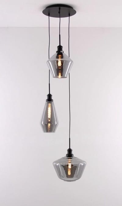 Mooie hanglamp met 3 rookglas hangers / smal / videlamp