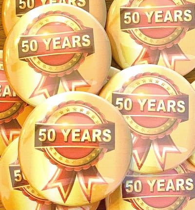 10 jubileum buttons 50 jaar - 50 - sarah - abraham - 50 jaar - 50 years - huwelijksverjaardag - gouden bruiloft
