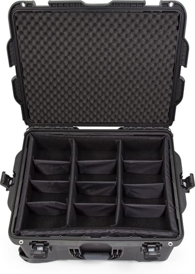 Nanuk 960 Case w/padded divider - Black