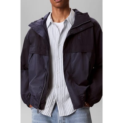 Calvin Klein Long Sleeve Lightweight Nylon Mixed Jacket Dark Sapphire Taglia: M | Giacche leggere Outlet | Uomo | Blu