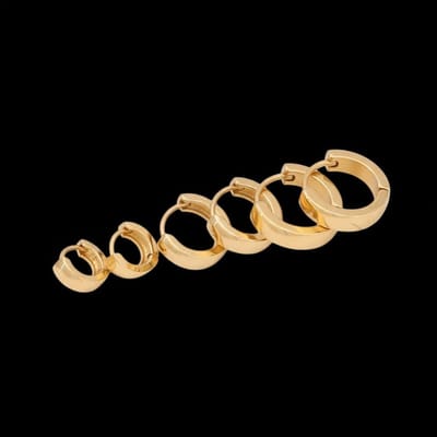 Aramat Jewels | Oorbellen | RVS mini oorringen set – goudkleurig – 3 maten huggies | | | |3mm | Staal | Kinderen, Volwassenen | Verkleurd niet