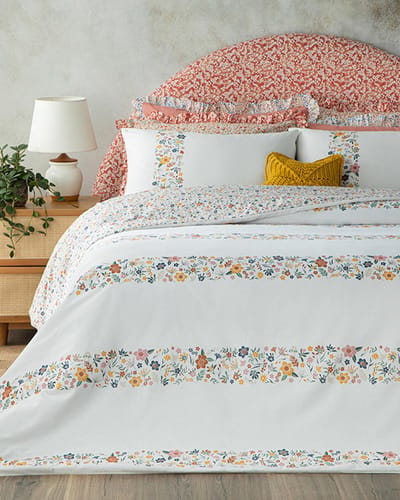 English Home - Bloomy Line dekbedovertrekset - 2 Kussenslopen - Tweepersoons - 200x220 cm – Geel