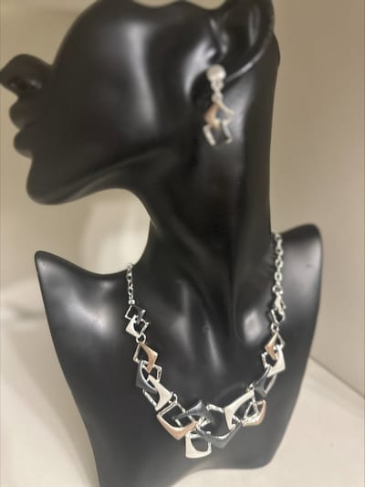 Boho zilverkleurige style ketting en oorbellen set | Make up | Parfum | Moederdag | Verjaardagscadeau| Cadeautje| Valentijnsdag| Kado | sieraden | vaderdag | oorbellen | oorsieraden