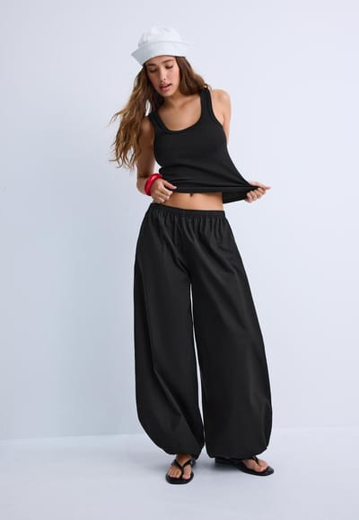 Stradivarius Katoenen racerback top met ribstructuur  Zwart M