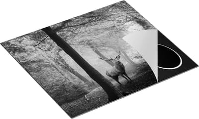 Chefcare Inductie Beschermer Hert in het Bos - Herfst - Zwart Wit - 60x50 cm - Afdekplaat Inductie - Kookplaat Beschermer - Inductie Mat