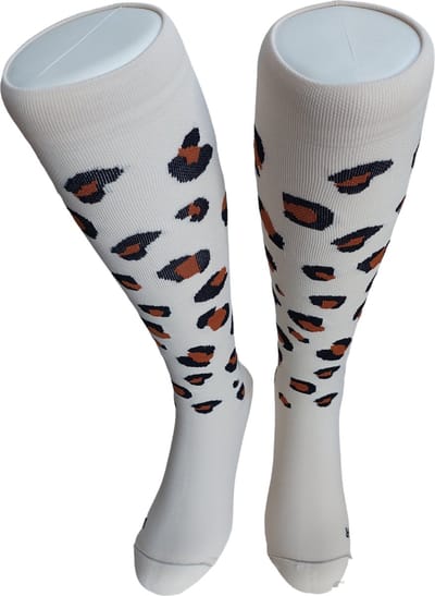 WeirdoSox - Compressie sokken - Knie hoogte - Steunkousen voor vrouwen en mannen - 1 paar - Licht Bruin Panterprint 35/38 - Ideaal als compressiekousen hardlopen - compressiekousen vliegtuig