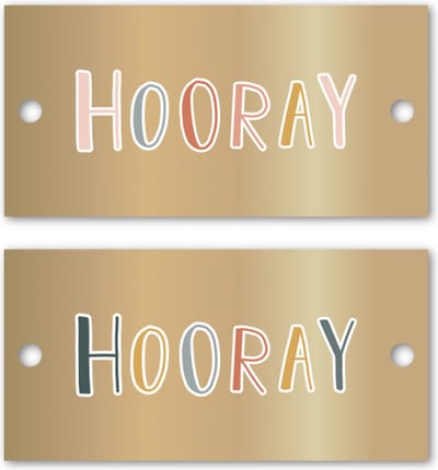 Label Kaartje - Kadolabel – Hooray - Hoera - Verjaardag - Party - Feest - HOP | Kinderen - Kind - Volwassen – Goud glans | Karton incl. boorgaatje | Cadeau - Gift Tag - Leuk verpakt | Geschenk - DH collection