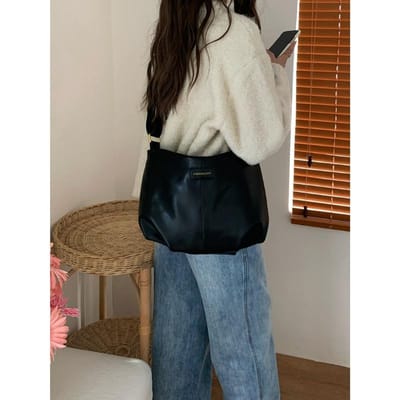Studentenpendelen Casual Tote Bag voor Vrouwen Nieuwe Trendy Koreaanse Versie Ins Veelzijdig Grote Capaciteit Enkele Schouder Crossbody Tas black