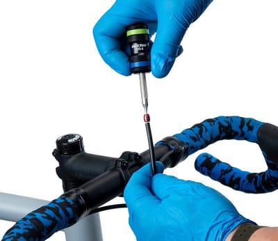 Precisie Torx Schroevendraaier - Torx T8 Tool - Fijnmechanica Reparatie - Ergonomische Greep - 10.2 cm Lengte - Meerkleurig