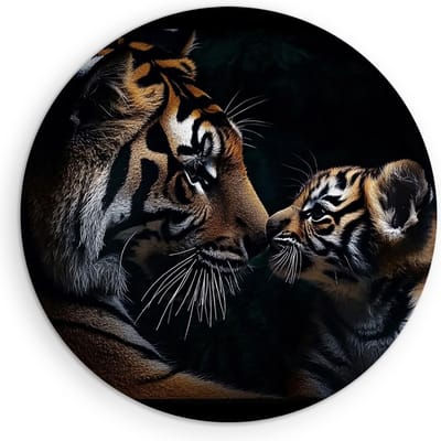 Saammp Muurcirkel Hout - Tijger welp met familie - Natuur - Dieren - Ø 90 - Wandcirkel - Wanddecoratie Cirkel - muurdecoratie Woonkamer - Slaapkamer decoratie - Rond Schilderij