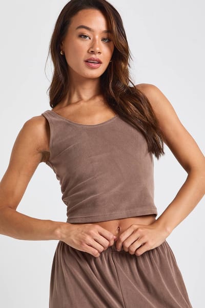 boohoo Dames Hoge velours cami en wijde pijpen loungewear set | Chocolate | Maat: 4