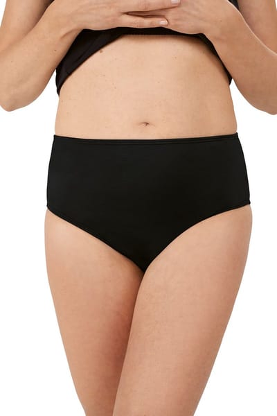 Amoena Mykonos HW Bikini Slip Mykonos HW Panty C0002 C0002 - black - maat 48