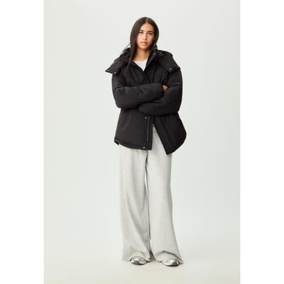 Stradivarius Oversized gewatteerd jack met capuchon  Zwart XS