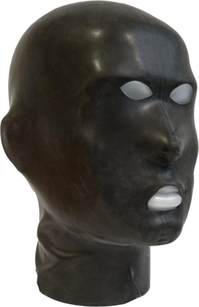 Rubber hood with holes (maat S)