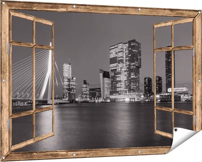 Gards Tuinposter Doorkijk Rotterdamse Skyline - Zwart Wit - 150x100 cm - Tuindoek - Tuindecoratie - Wanddecoratie buiten - Tuinschilderij