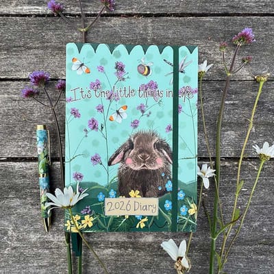 Alex Clark Diary 2026 Desk Little Things ~ Dieren en Bloemen Agenda 2026