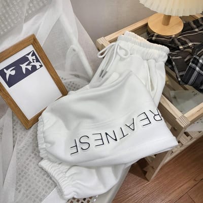 Nieuwe Letter Concave en Embossed Losse Casual Sportbroek Driedimensionaal Bedrukt Grote maat Dunne Strikbroek 2XL gray