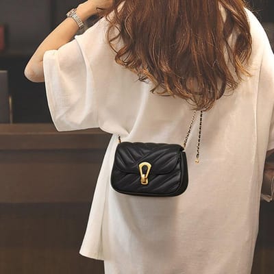 Kleine Geur Stijl Zwarte Tas Zomer Nieuwe Diamanten Ketting Kleine Vierkante Tas Niche High-end Textuur Schoudertas Crossbody Tas voor Dames brown