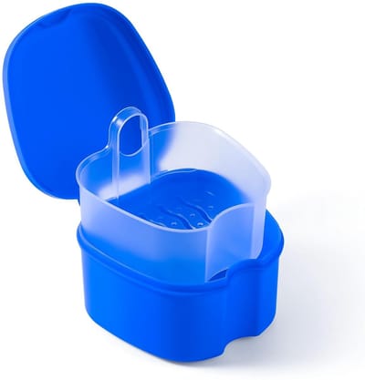 Gebitsbakje - Kunstgebit Opbergdoos - 9.5*9.3*6.8cm - Blauw - PP - Kunstgebitsbakje - Beugelbakje - Prothesebox met beugelreinigingsbaden - Voor prothese - Beugel - Kunstgebit - Voor thuis en reizen gebruik houder - Kunstgebitbeker