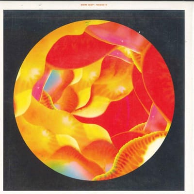 7 inch plaat SWIM DEEP - Namaste CC075 Chess Club, RCA 2015 VK & Europa Pop red