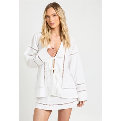 boohoo Dames Petite Linnen Ladder Insert Strikshirt En Mini Rok Co-ord | White | Maat: 6