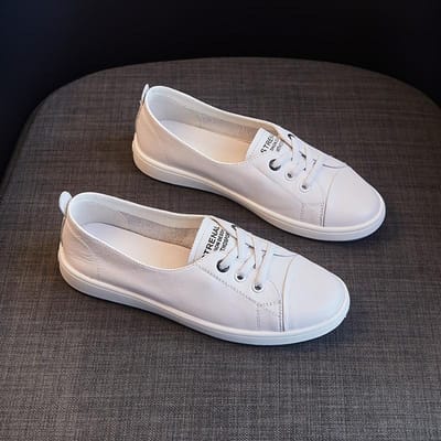 De eerste laag rundleer kleine witte schoenen dames nieuwe sport en vrije tijd alles-match ik vier seizoenen enkele schoenen Koreaanse stijl sneakers 38 black