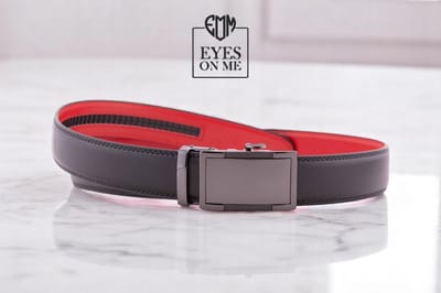 Zwart + rood lederen riem zonder gaatjes met automatische gesp voor heren ( model N181 )