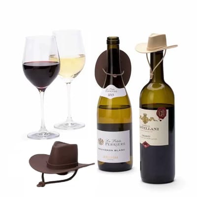 BOTC Wijnstoppers - 2 stuks - Leuke Siliconen Cowboyhoedjes Flessenstoppers - Houdt wijn vers - Wijnaccessoires - Khaki/Bruin