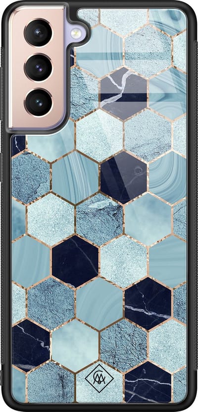 Casimoda® hoesje - Geschikt voor Samsung Galaxy S21 - Blue Cubes - Luxe Hard Case Zwart - Backcover telefoonhoesje - Blauw