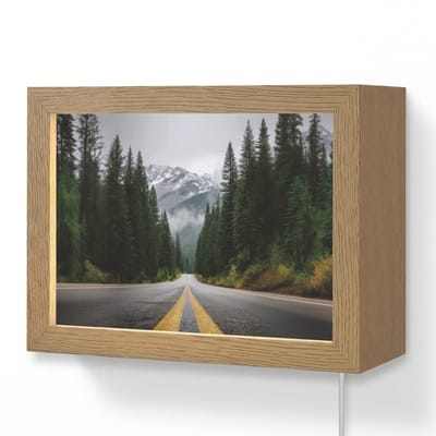 Wandlamp 20x15 cm - Oplaadbaar - Sparrenbos - Weg - Bergen - Sneeuw - Wandlampen binnen woonkamer - Slaapkamer lamp met kabel - Decoratieve nachtlamp - Vloerlamp snoer