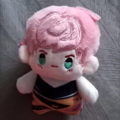 Mini Pluche Pop Trish Una Speelgoed 10cm Jojo's Bizarre Avontuur Cosplay Knuffels Voor Anime Fans 10cm gray