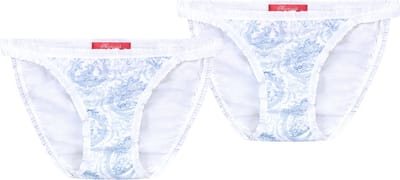 Exclusief Luxueus Kinder ondergoed, twee Luxe mooie zacht blauwe Girly Tanga's van Hanssop met fashionable elastische rand details en in een luxe exclusieve Hanssop Blue Toile design, Twee meisjes Tanga's, zacht blauwe toile print, maat 116