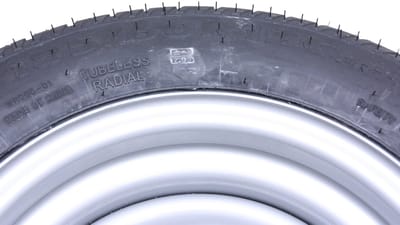 4-185/60 R12C aanhangwagenwielen met 5 bouten en een PCD van 112 mm en banden van Brian James en Ifor Williams