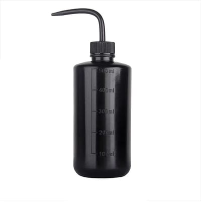 Spoel Fles Doseer Knijpfles Tattoo Squeeze Bottle voor Groene Zeep, Water of Desinfectiemiddel 250mlZwart | Professionele Tatoeage, Beauty, PMU, Salon, Wimper, Kappers Barbier Studio Spuitfles | Plantenspuit | Waterfles | Hairdressing