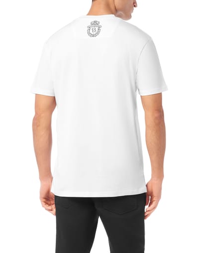 Embroidered Round Neck T-Shirt Lion