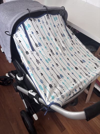 Blauw met Wit Zonnedoek voor op je kinderwagen