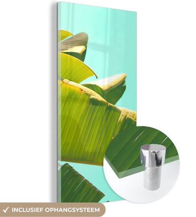 MuchoWow® Glasschilderij 20x40 cm - Schilderij acrylglas - Bananenblad - Bladeren - Tropisch - Zomer - Foto op glas - Schilderijen